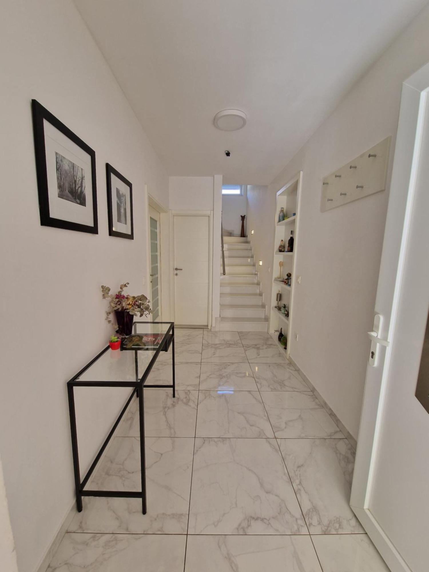Villa Tamara With Garden And River View - Free Private Parking - Garage Mostar Eksteriør billede